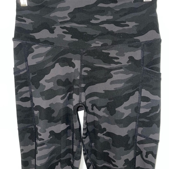 Colourfulkoala Leggings Women's Size Small Deep Grey Camo 25'' Inseam Pockets - Picture 3 of 9
